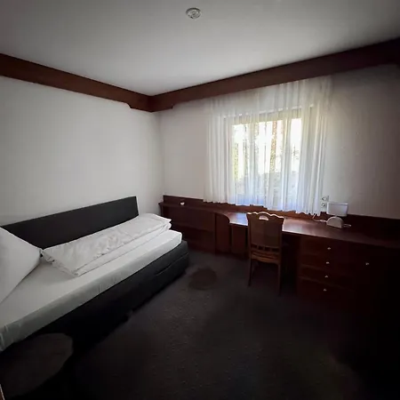 Schaefer فندق مبيت وإفطار