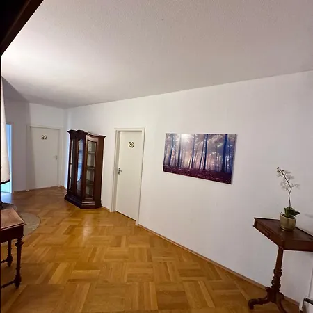 Schaefer Bed & Breakfast Enzklosterle