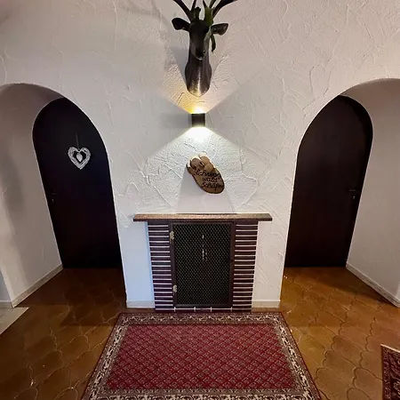 Schaefer Bed & Breakfast 3*