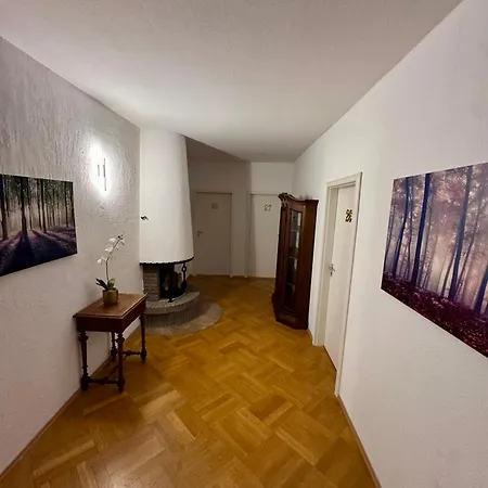 Schaefer فندق مبيت وإفطار Enzklösterle