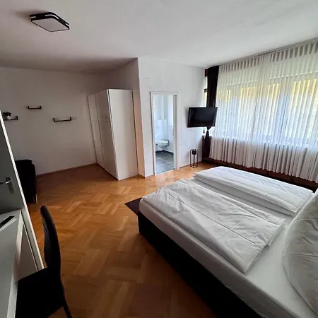 Schaefer Enzklösterle