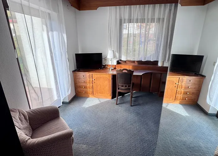 Schaefer ベッド・アンド・ブレックファスト Enzklösterle