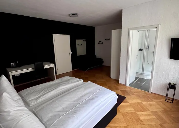 Bed & Breakfast Schaefer 3*